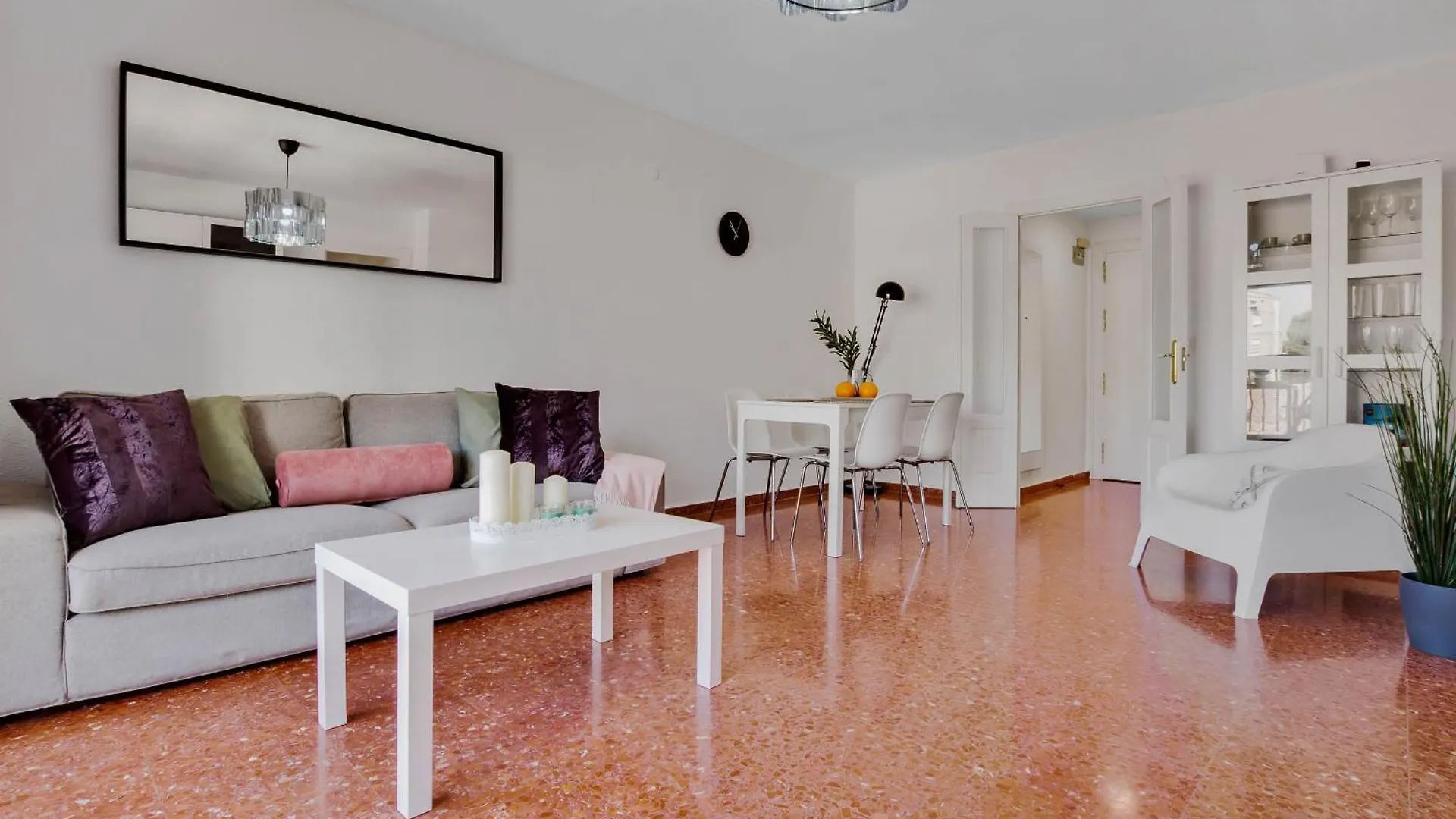 شقة Los Porches 4D By Ivi Real Estate بينالماذينا